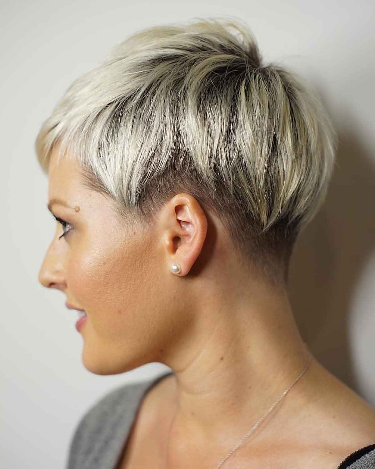 How To Style Short Hair Pixie Short Curly Pixie Haircut