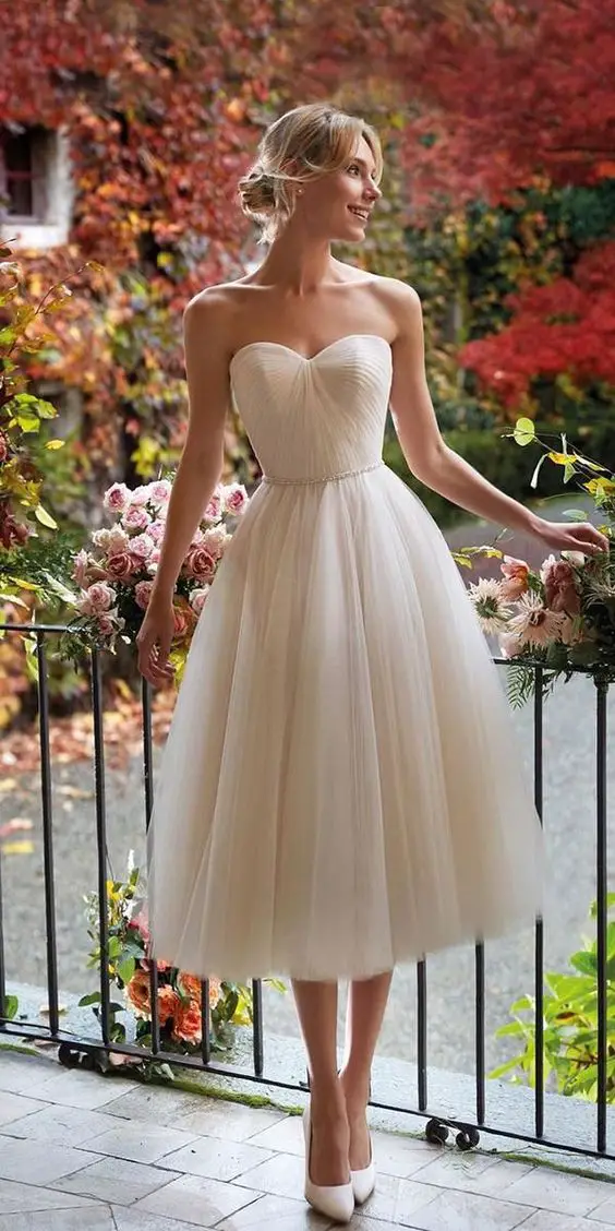 2024 Wedding Dresses: Knee Length, Sleeves, Vintage, Elegant - Trends ...