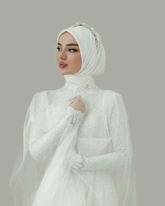 2024 Hijab Wedding Dresses: Modest, Elegant Bridal Attire for Muslim Brides