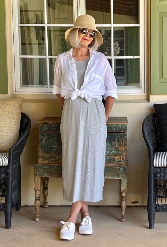 Elegant Summer Outfits for Mature Women - Wardrobe Trends 2024 - Fall ...