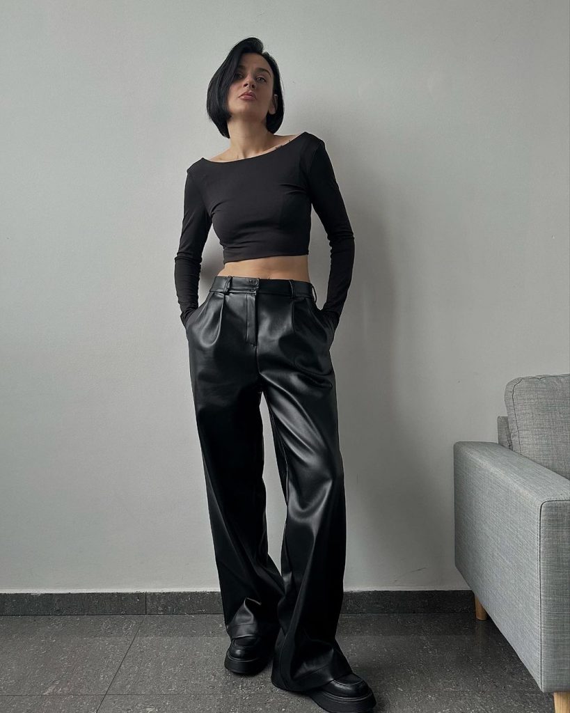 27 Fall Tops for Women: Trendy and Stylish Ideas for Every Occasion and Age
