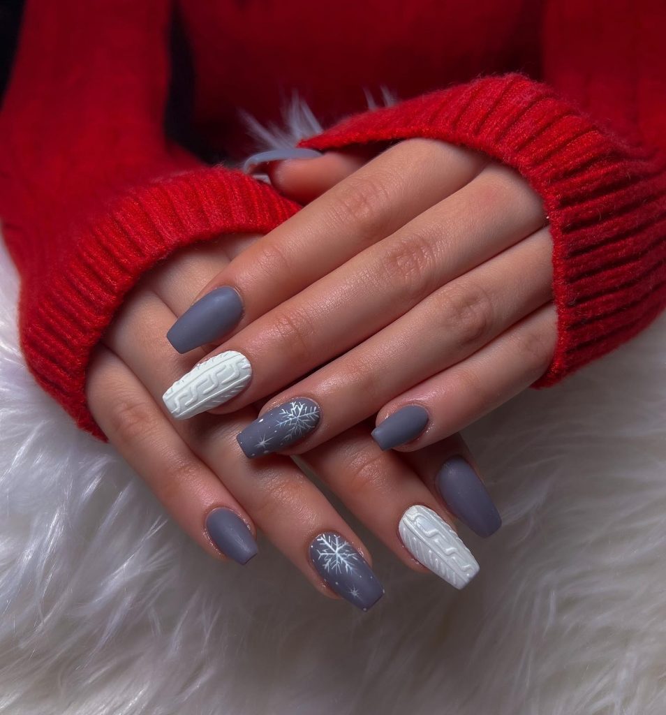 Winter Square Bold and Trendy: 27 Inspiring Winter Square Nail Designs for 2024-2025 ...