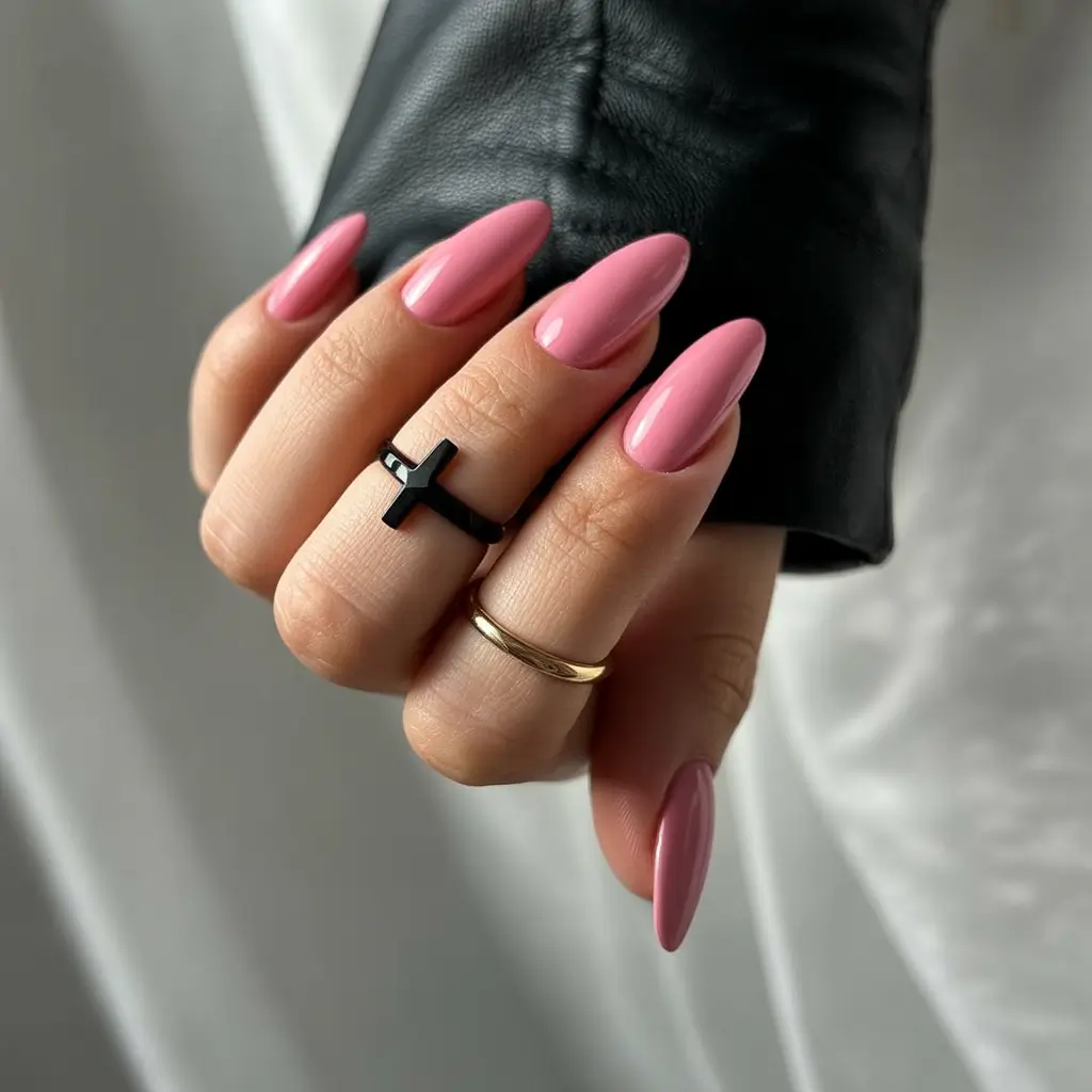 basic summer nails ideas 2025 Glossy Pink Almond: A Timeless Summer Mood