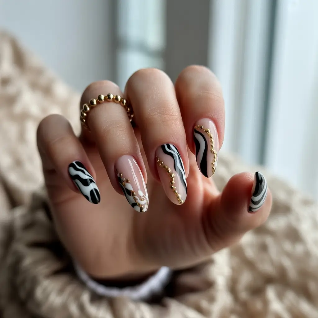 summer black nails ideas 2025 Golden Accents Meet Wavy Neutrals