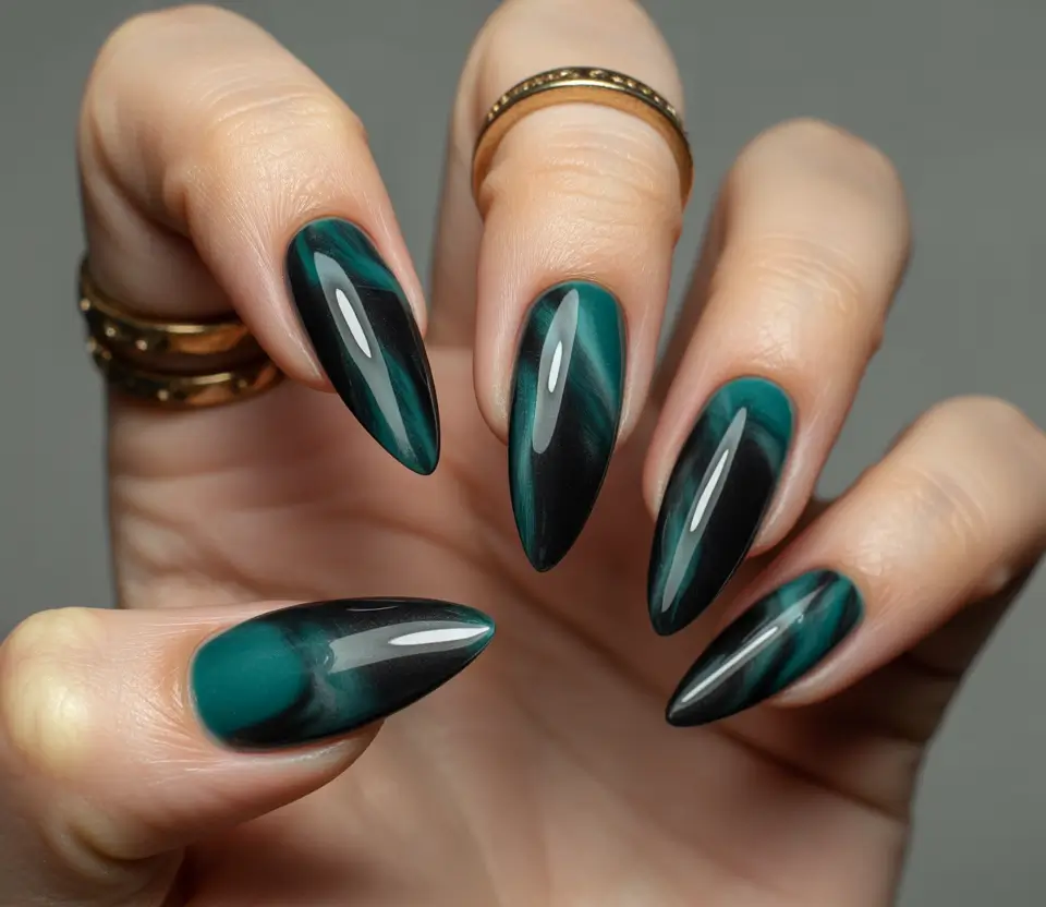 Fall Nails 2025 Emerald Smoke Illusion