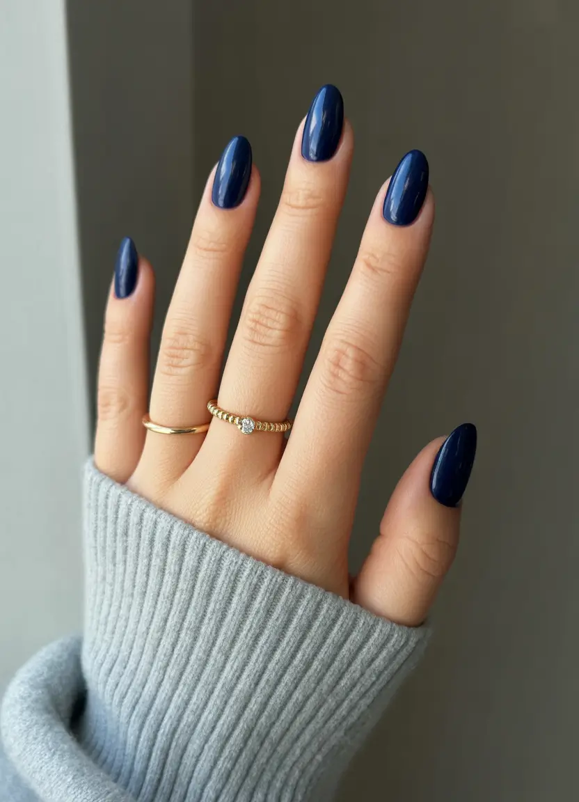 Navy Blue Fall Nail 2025 Classic Oval