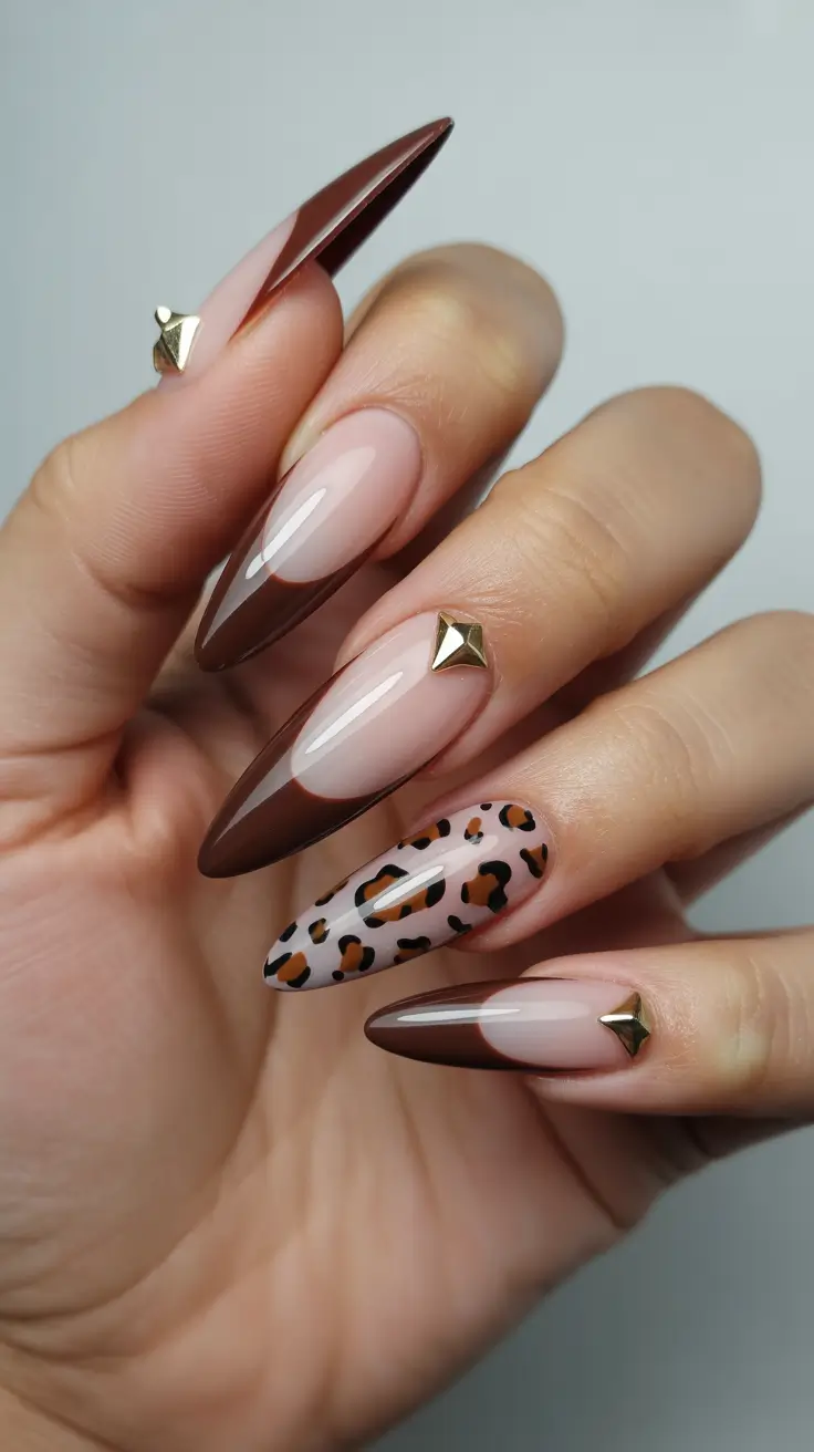 October nails color ideas 2025 Studded Mocha Leopard
