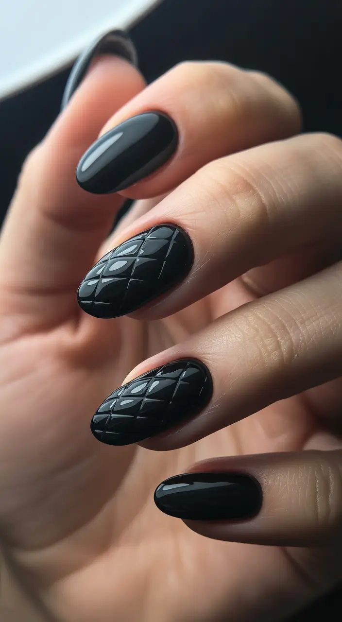 Trendy Black Fall Nails 2025 Textured Quilted Finish
