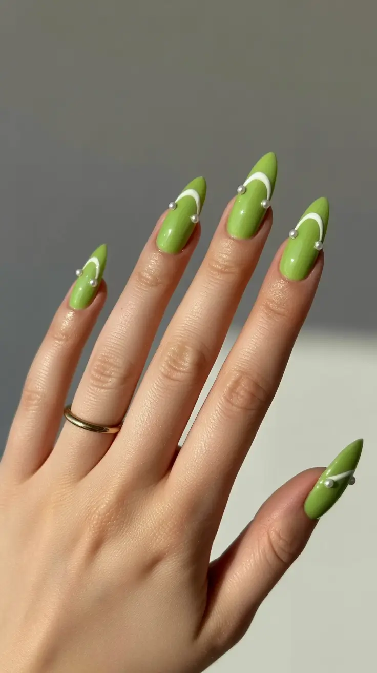 Easy Simple Nails 2026 Green Almond