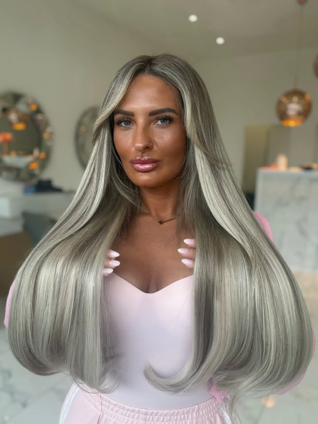 flattering summer haircuts for plus size women 2026 Voluminous Long Layers with Money Piece Brightness