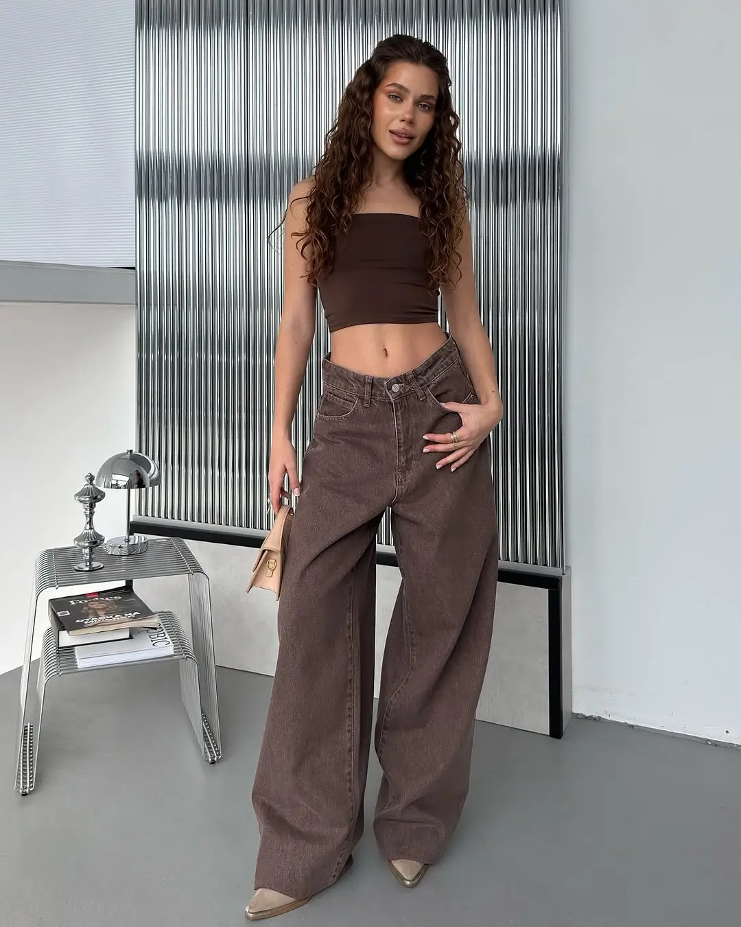 jeans outfit summer 2026 Dark Brown Wide Leg with a Soft Minimal Mood