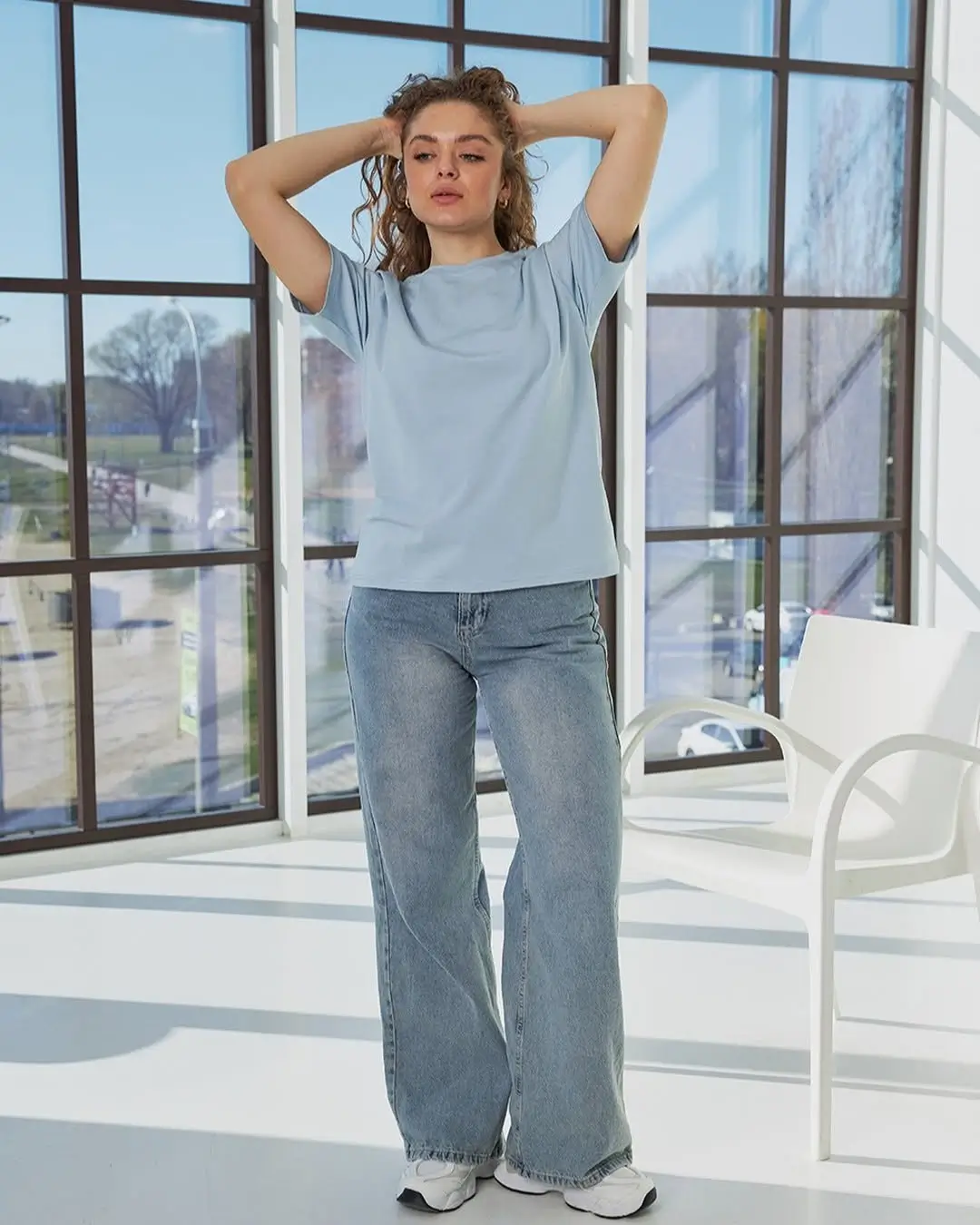 midsize outfits summer 2026 Soft Movement - The New Denim Ease