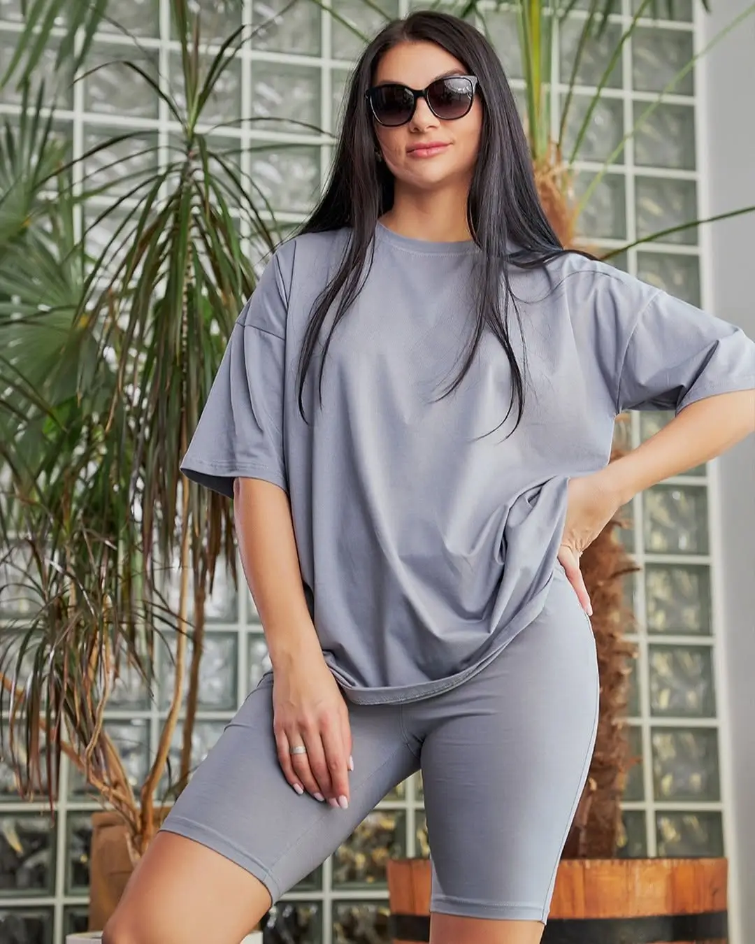 midsize outfits summer 2026 Minimalist Sporty Sets That Actually Feel Chic