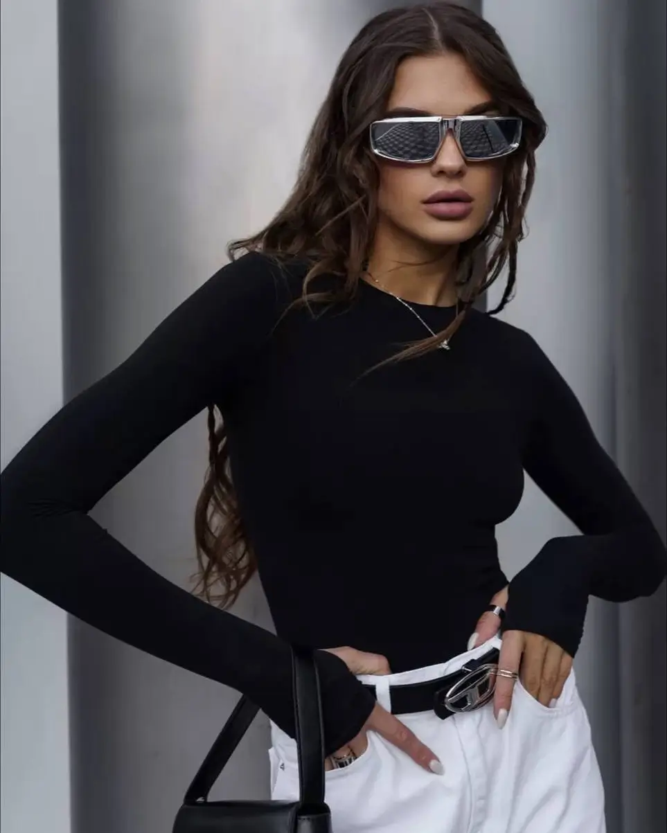 summer bodysuit outfits 2026 Second Skin Sleeves, Clean Contrast