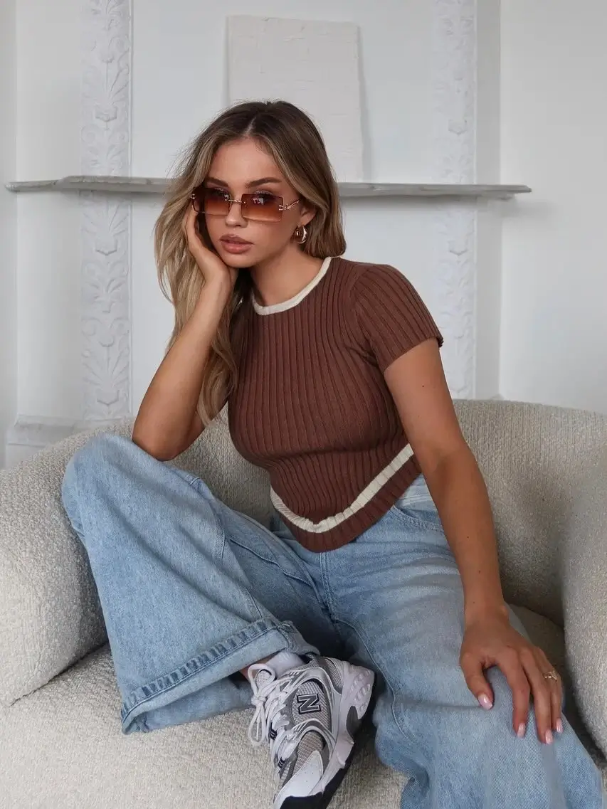 summer crop top outfits 2026 Casual simple ribbed crop with vintage denim mood