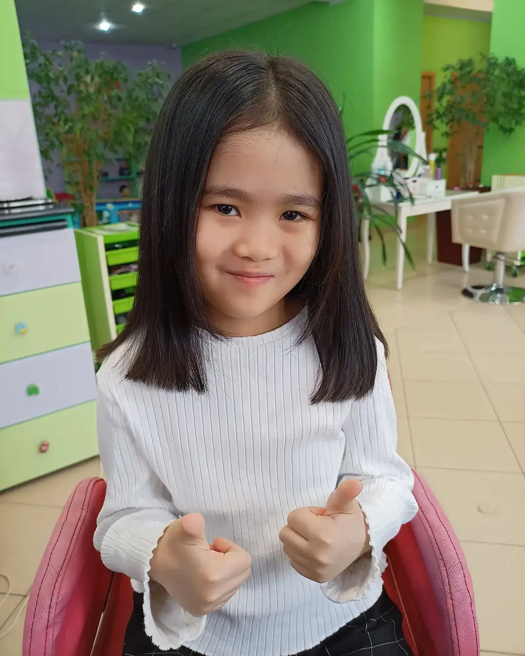 summer haircuts for girls 2026 Minimal Straight Cut with Center Calm Energy