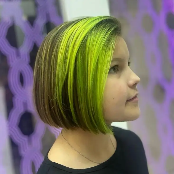summer haircuts for girls 2026 Bold Neon Bob with Statement Color Energy