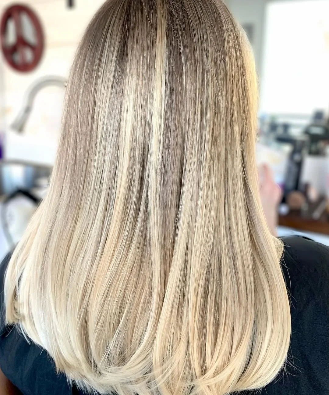summer money piece hair color for women 2026 Neutral Blonde with Subtle Front Ombre Finish