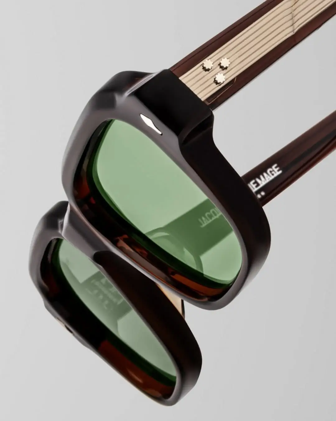 Summer Oversized sunglasses 2026 Deep Green Lenses and Refined Retro Mood