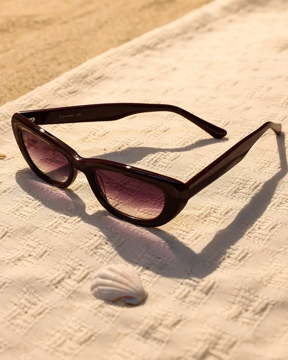 summer sunglasses for women 2026 Minimal retro frames with beachside warmth