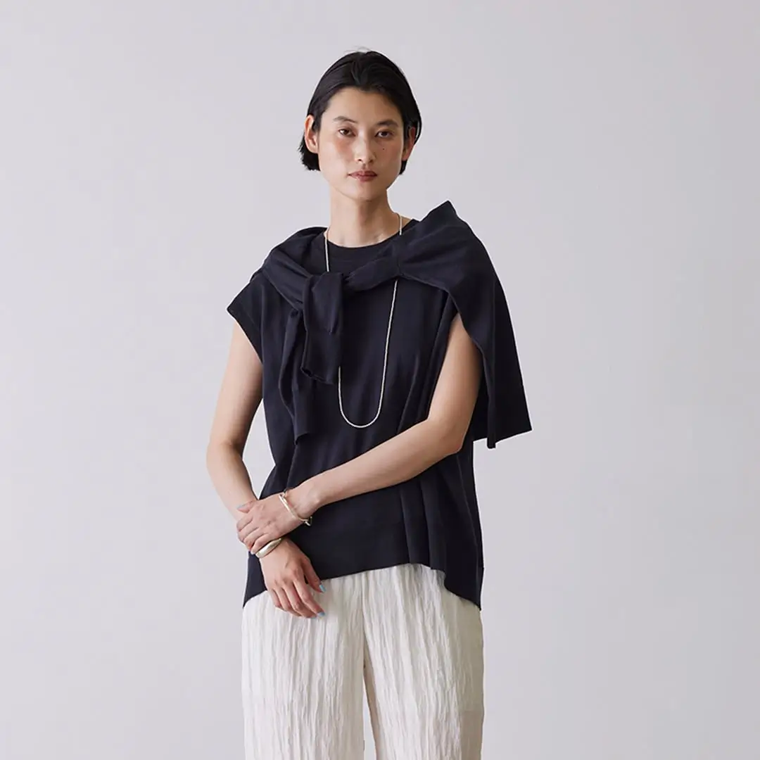 summer tops outfit 2026 Navy Blue Layers and Relaxed Tailoring Balance