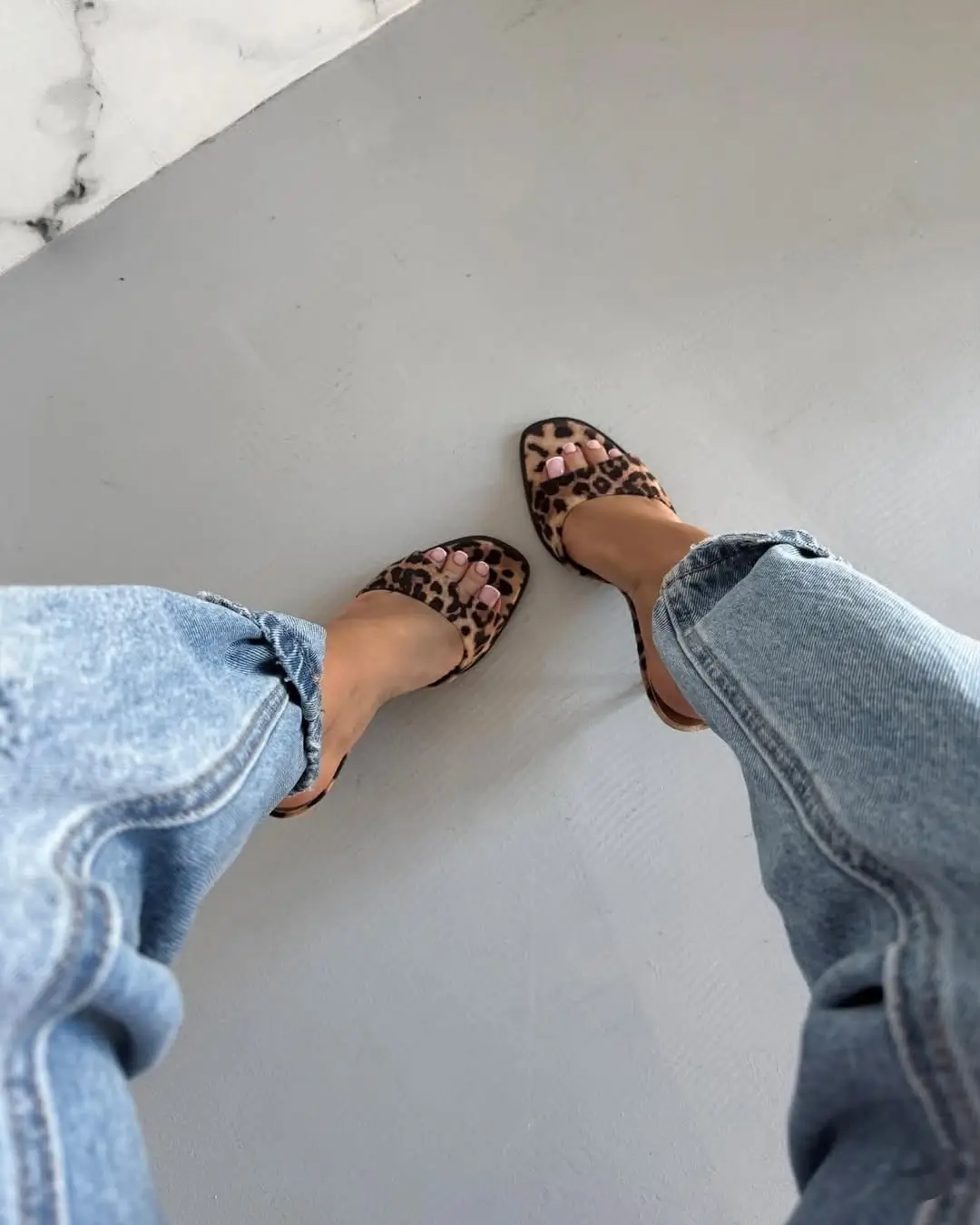 trendy ideas for summer footwear 2026 Leopard Slides and That Effortless Cool-Girl Energy