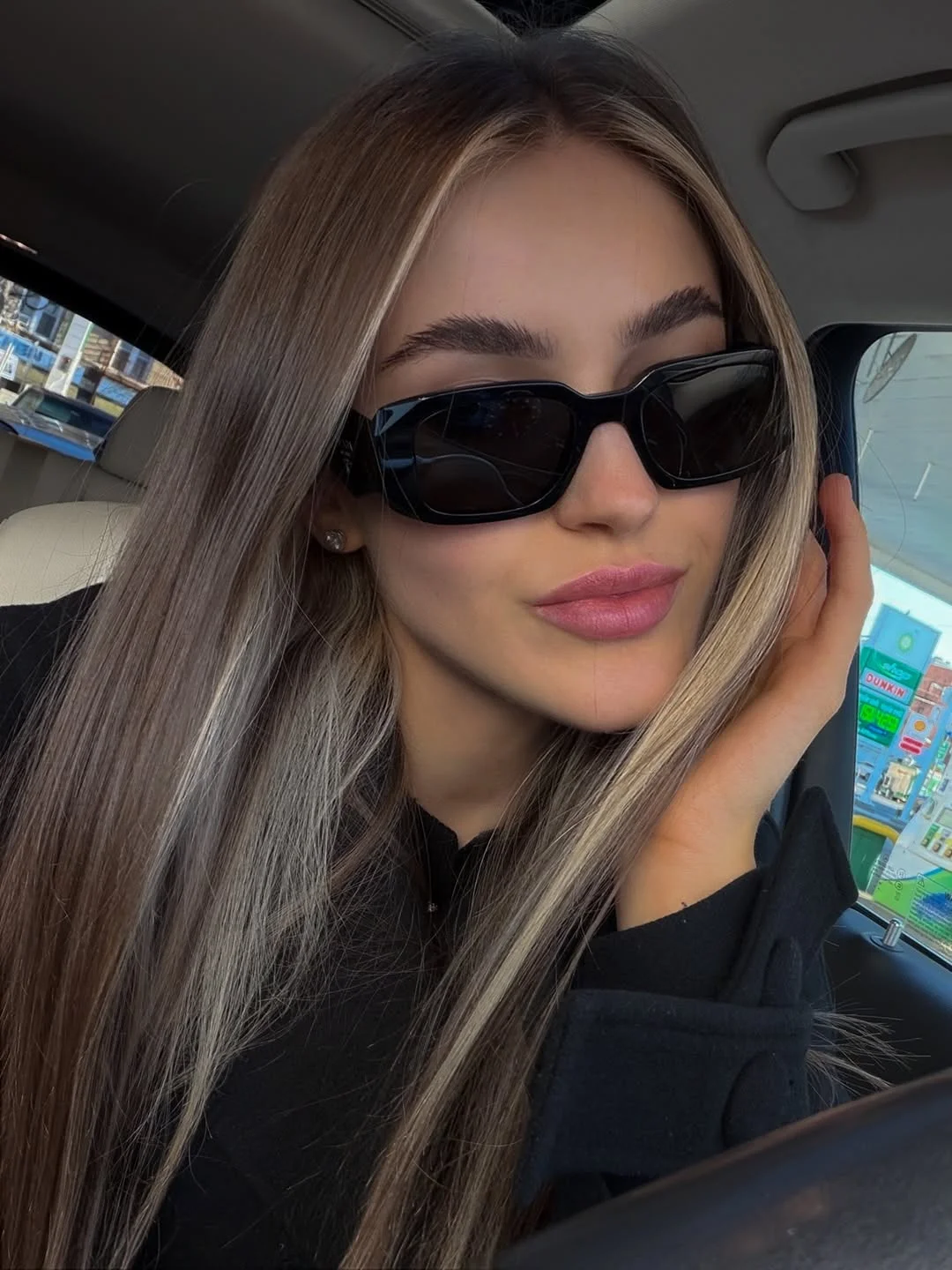 trendy summer haircut 2026 Cool Toned Contour Layers With Sleek Finish