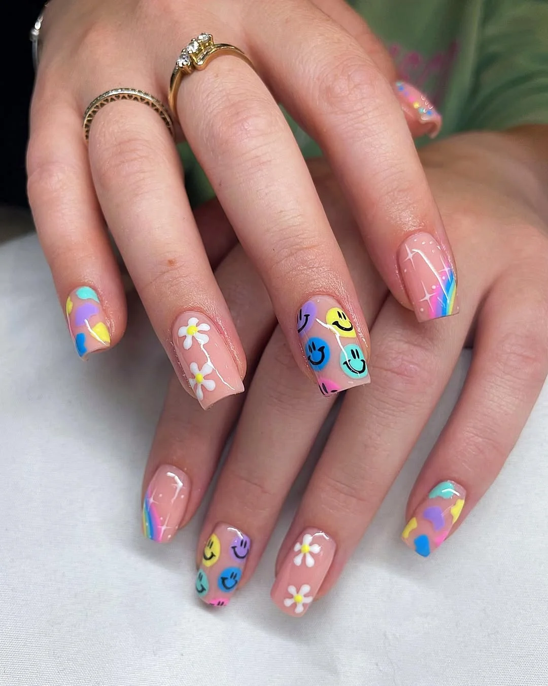 June Nail Colors Ideas 2026 Pastel Smiley Summer Nails