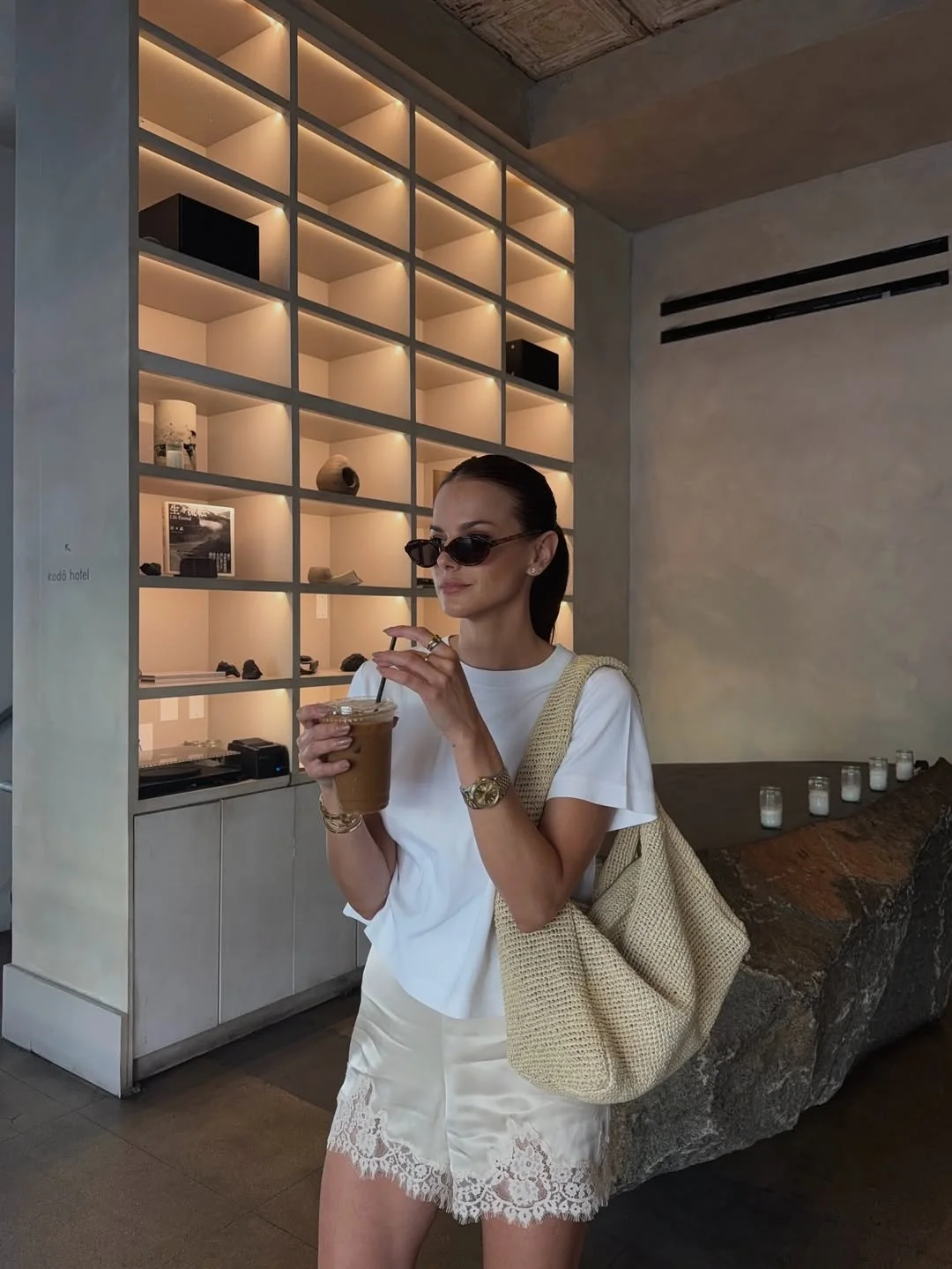 June Outfits Ideas 2026 White Tees and Lace Shorts for Relaxed Summer Mornings