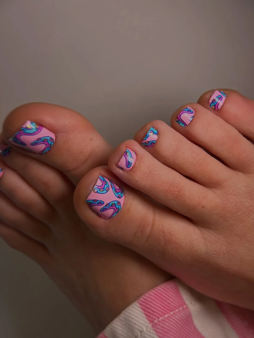 pedicure ideas summer trends 2026 Pink Abstract Pedicure With Psychedelic Swirls