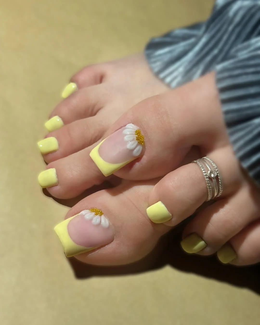 pedicure ideas summer trends 2026 Yellow Daisy Pedicure For Sunny Summer Days