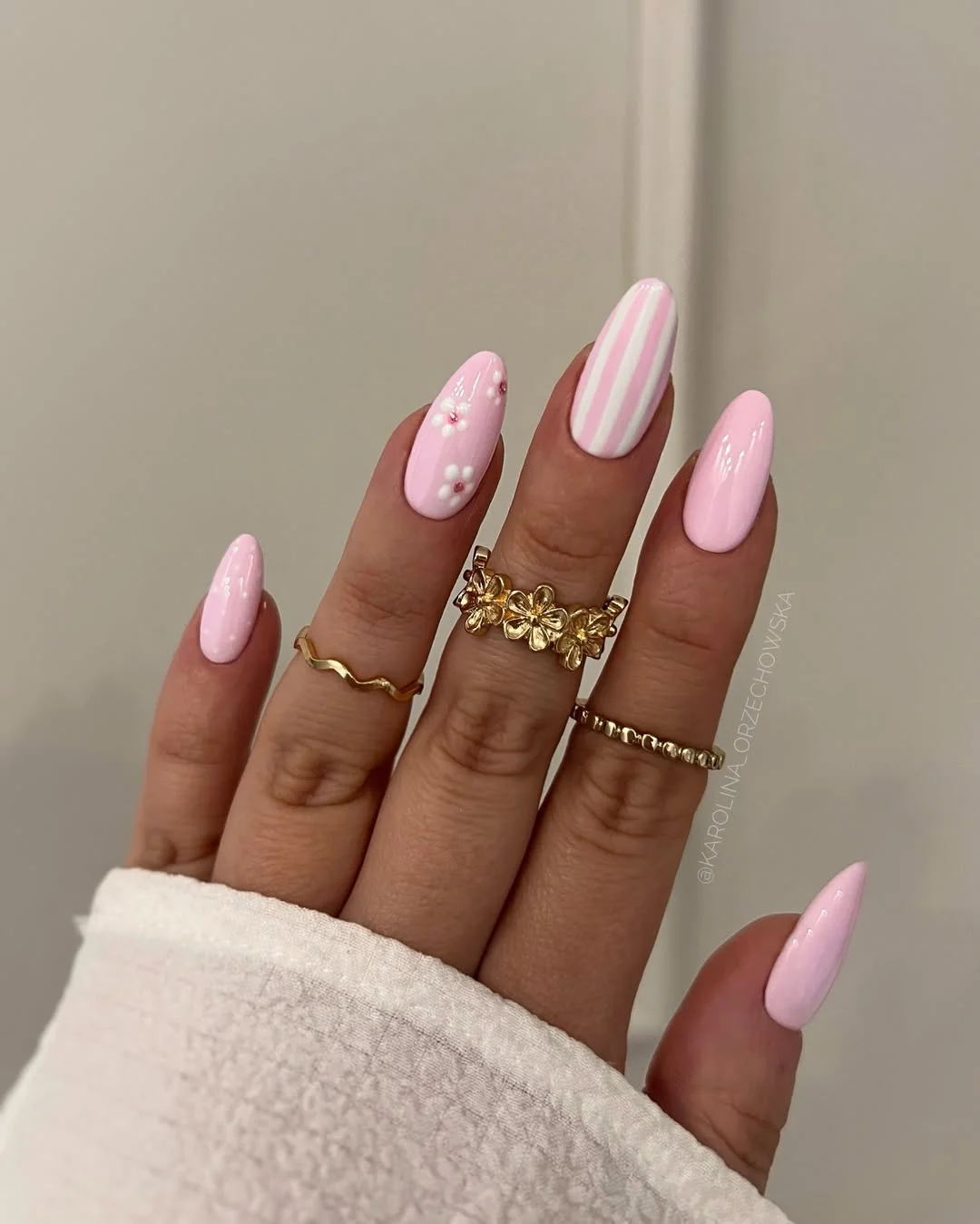 pink summer nails 2026 Soft Pink Minimal Nails