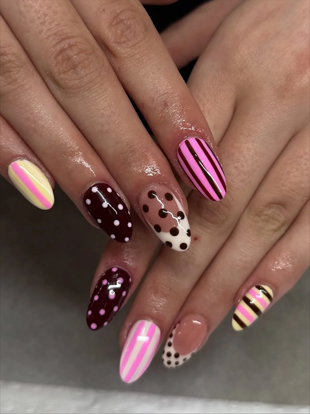 polka dot summer nails 2026 Mixed Stripe And Polka Dot Nails In Dessert Tones