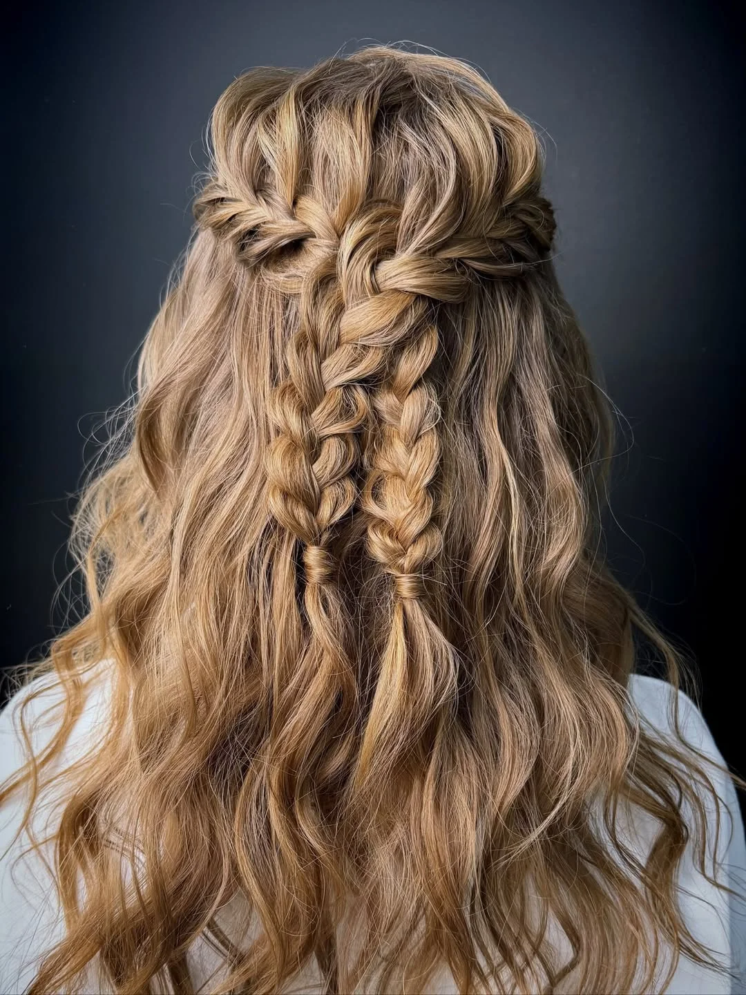quick summer 5-minute hairstyles 2026 Romantic Double Braids With Loose Waves
