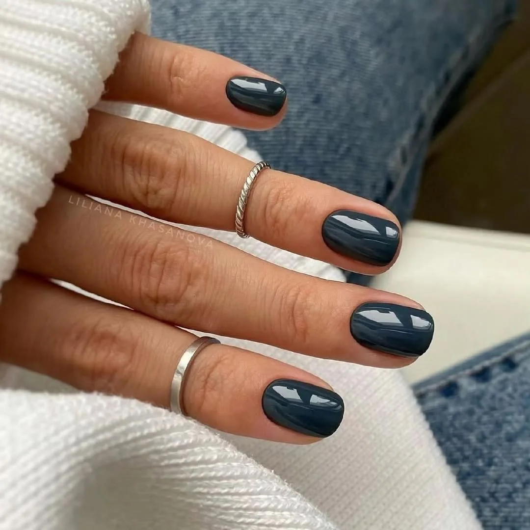 short summer nails 2026 Deep Ocean Gloss Nails for Minimalist Summer Girls