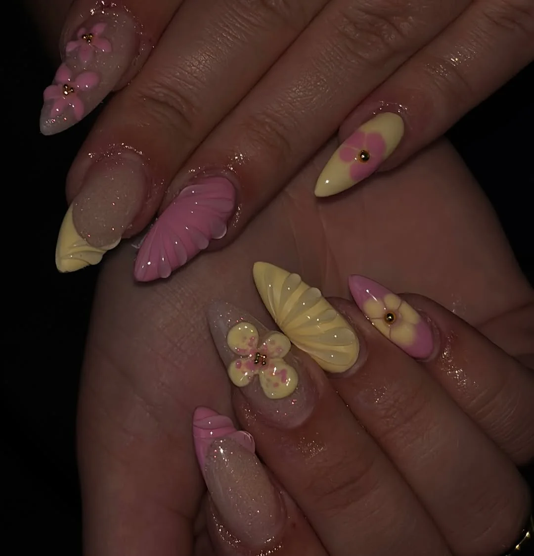 summer almond nails 2026 Soft Sorbet Floral Nails