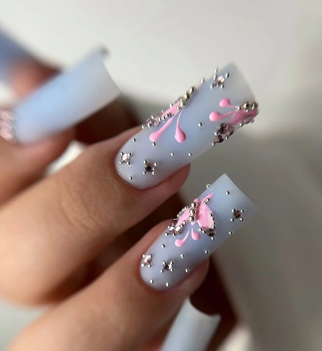 summer dip nails 2026 Soft White And Pink Charm Nails