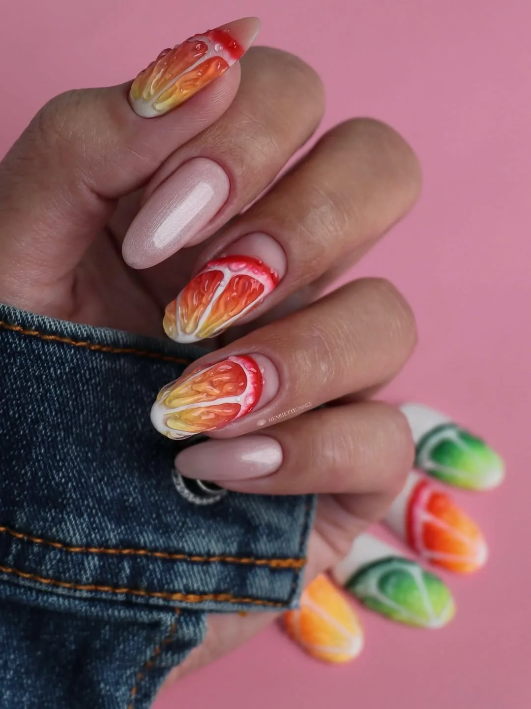 summer fruits nail art 2026 Glossy Citrus Slice Almond Set