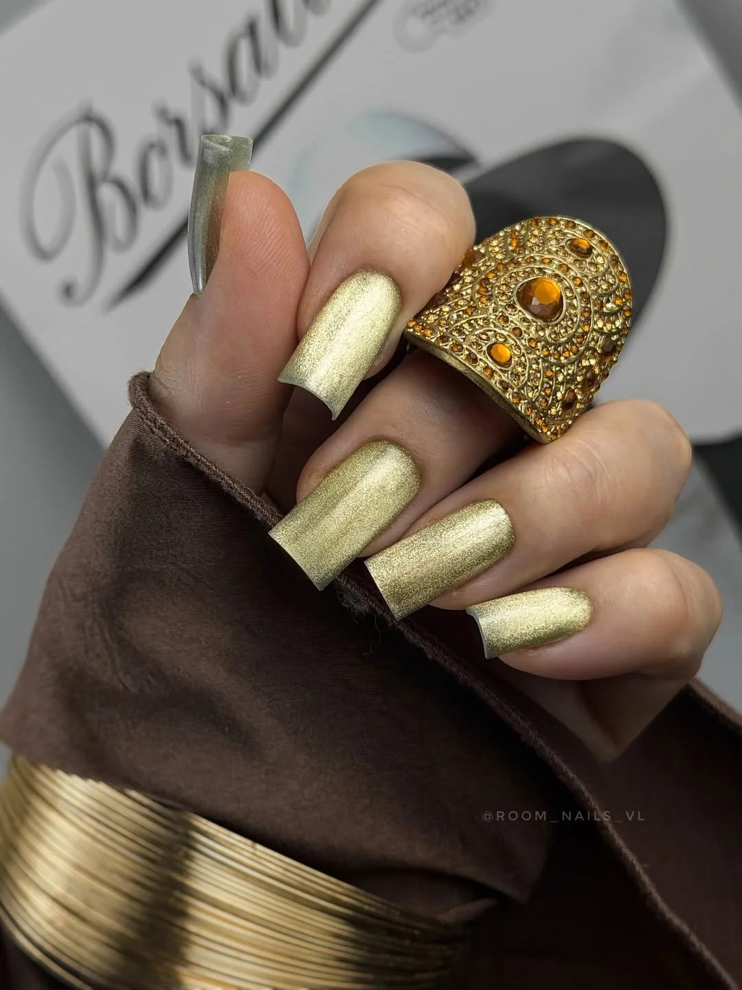 summer gel nails 2026 Gold Chrome Nails With Luxe Summer Energy