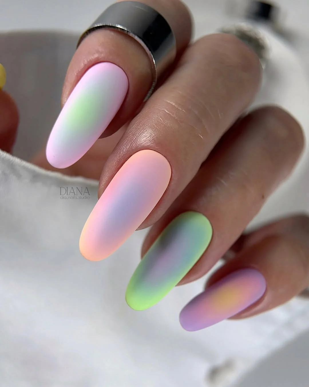 summer gel nails 2026 Pastel Aura Almond Nails