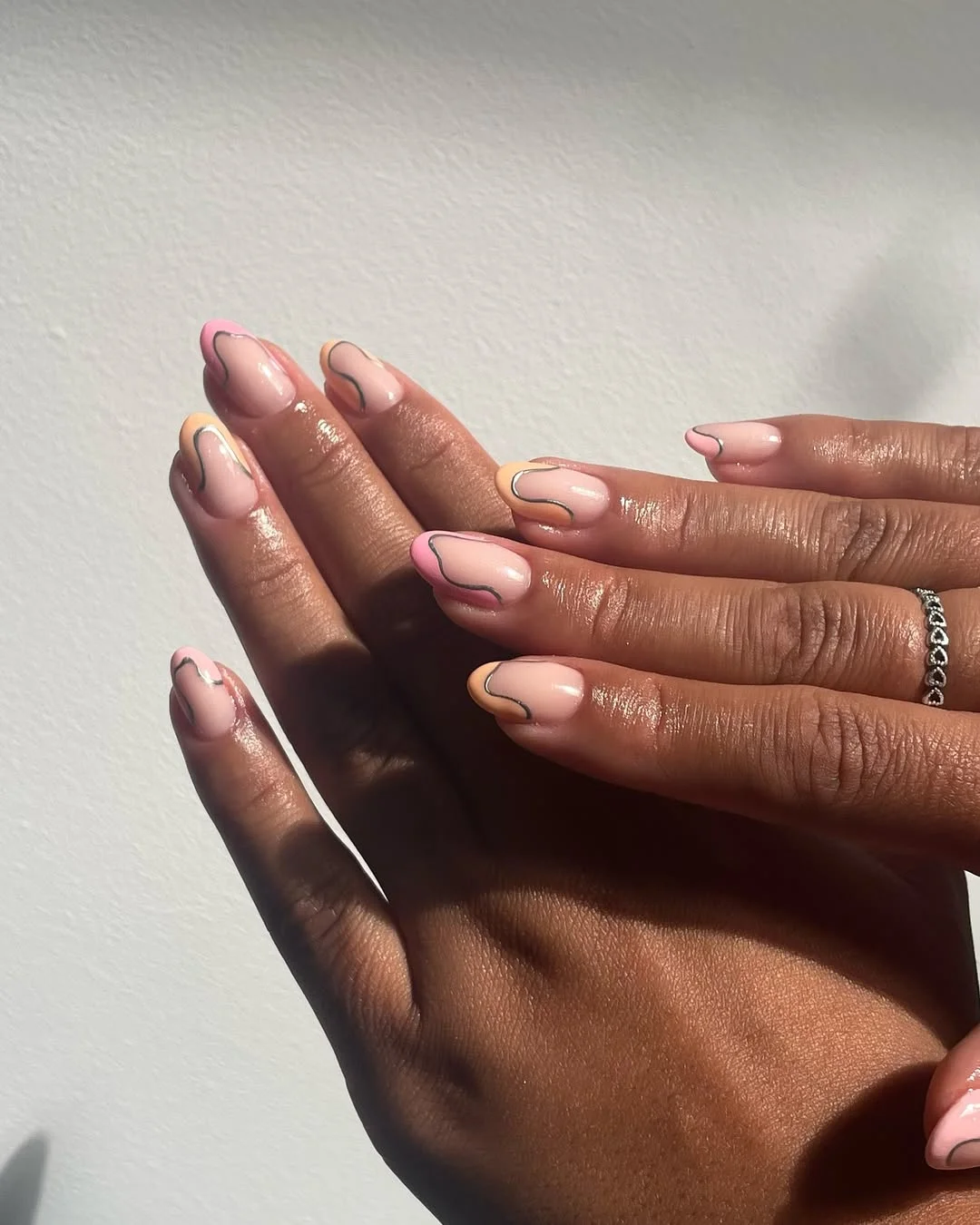 summer nail colours 2026 Soft Pastel Outline Nails