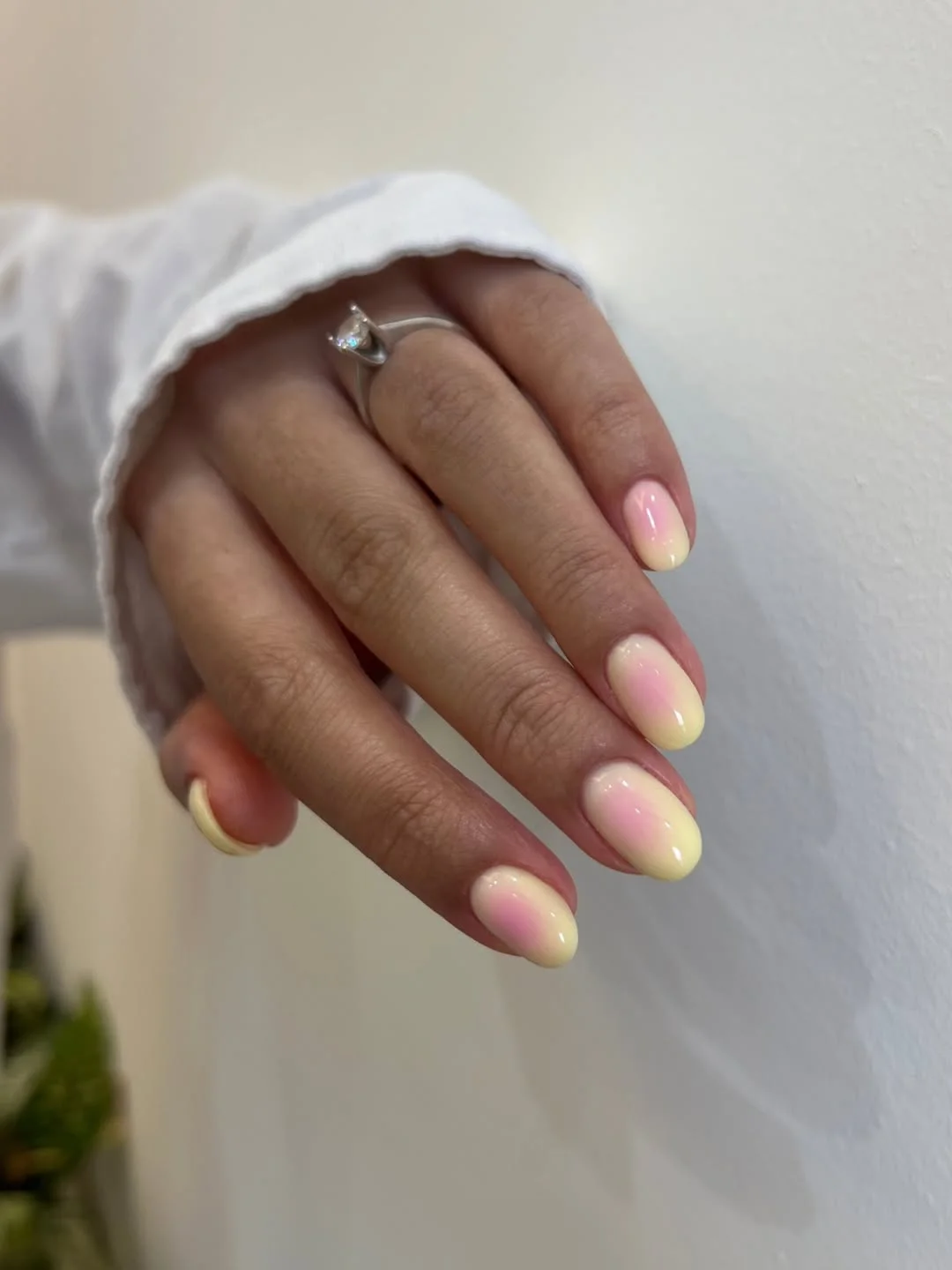 summer ombre nails 2026 Soft Pink Lemonade Short Ombre