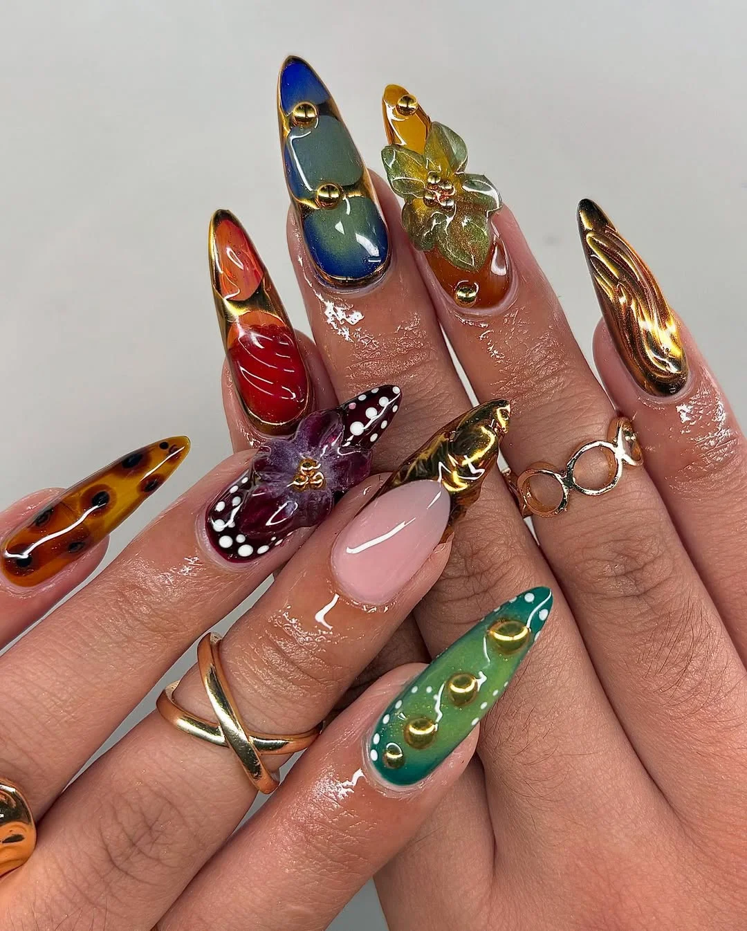 summer vacation nails 2026 Luxury Abstract Resort Nails