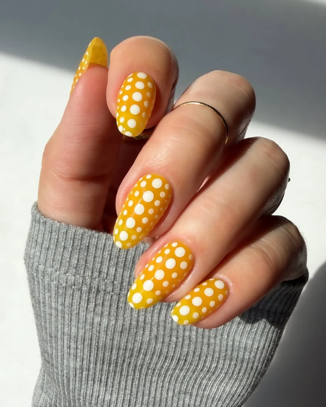 summer yellow nails 2026 Bright Retro Polka Dot Nails In Sunny Mustard Yellow