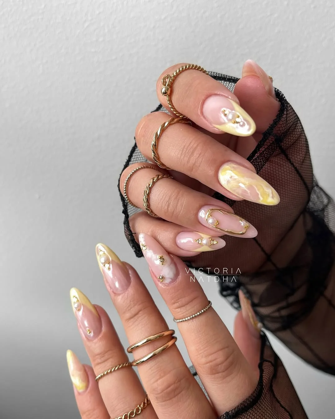 summer yellow nails 2026 Soft Marble Yellow Nails With Gold Luxury Details