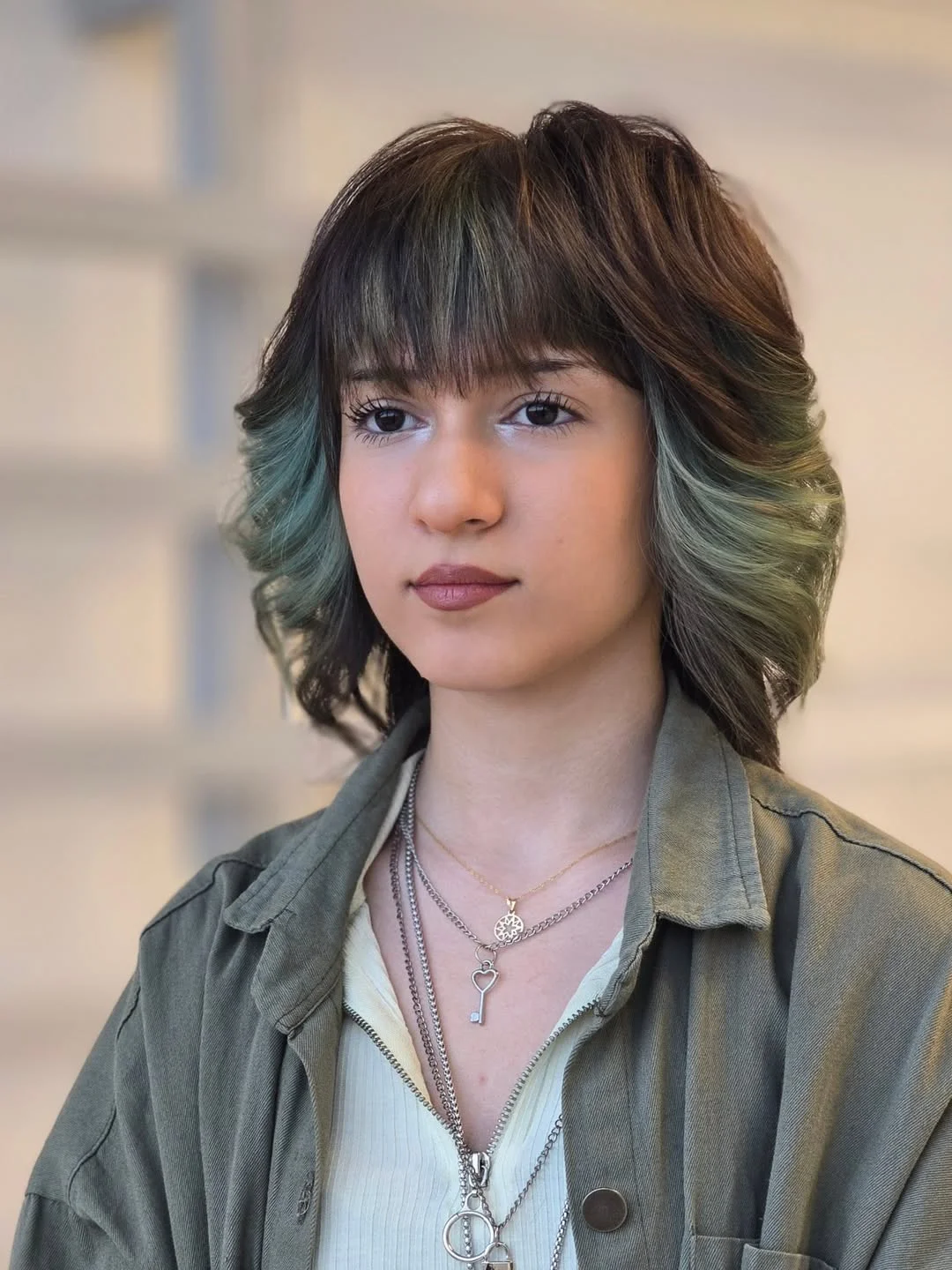 textured summer shag hairstyle 2026 Modern medium shag with soft color contrast