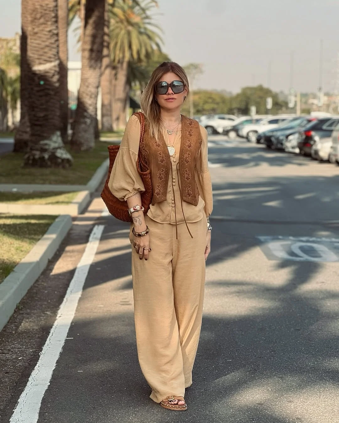 Boho Chic Fall Outfits 2026 Neutral Layers And Relaxed Boho Dressing