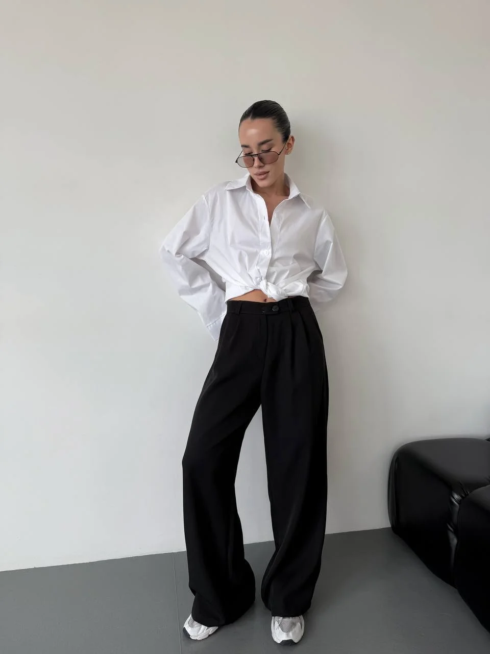 chic fall outfits pants 2026 Oversized Black Trousers With Modern Minimalism