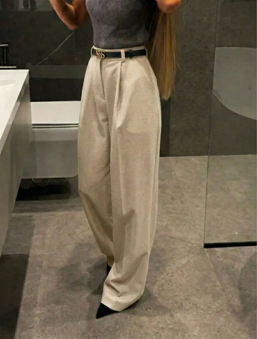 chic fall outfits pants 2026 Soft Neutral Trousers for Elevated Everyday Style