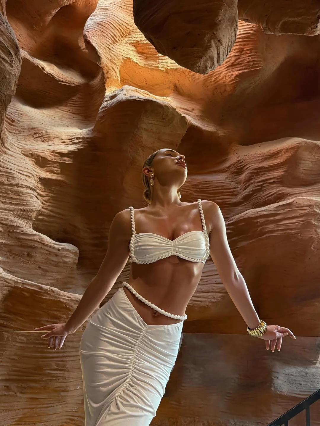early summer outfits 2026 Soft Ivory Resort Elegance for Early Summer Days